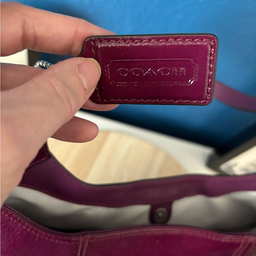 COACH SOHO Madison Maggie Hobo EUC Patent Leather double handle Shoulder Bag - Picture 8 of 17